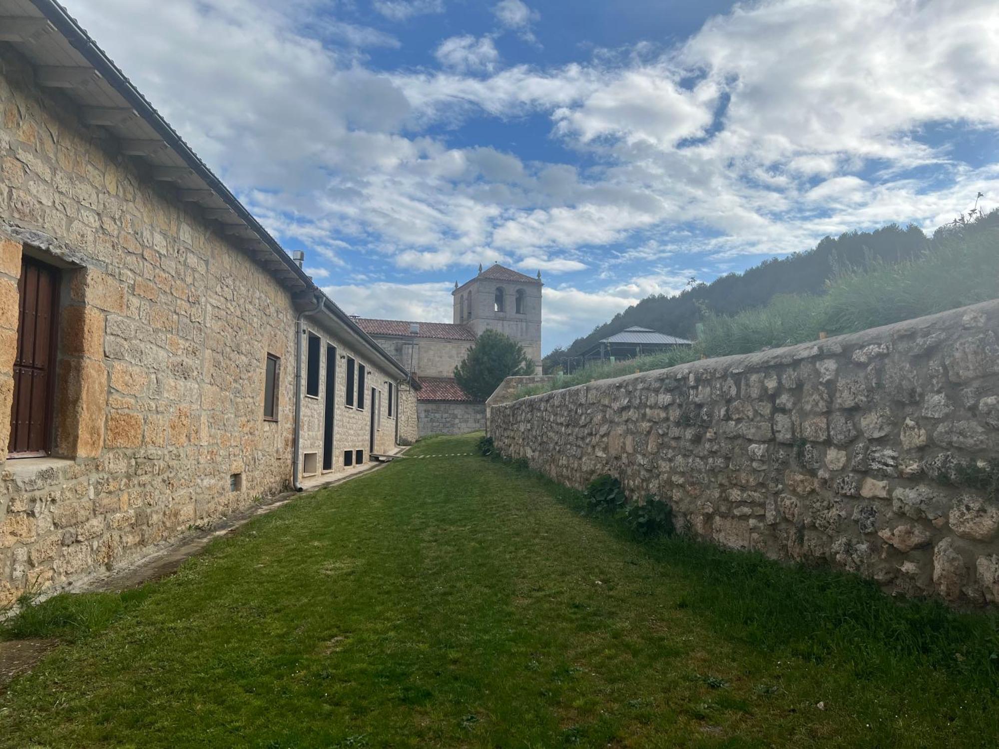 El Pecu Casa Rural Starfamiliar Bustillo Del Paramo Exterior foto